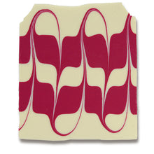 Laden Sie das Bild in den Galerie-Viewer, Saure Kirsche handgeschöpft