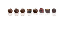 Laden Sie das Bild in den Galerie-Viewer, Edelherb Zartbitter Trüffelpralinen